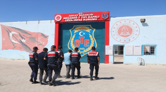 Malatya'da terör örgütü PKK/PYD-YPG üyesi 2 zanlı tutuklandı