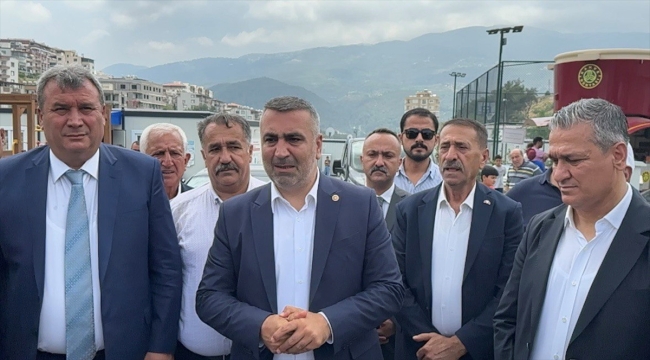 MHP heyeti depremden etkilenen Hatay'da incelemelerde bulundu 