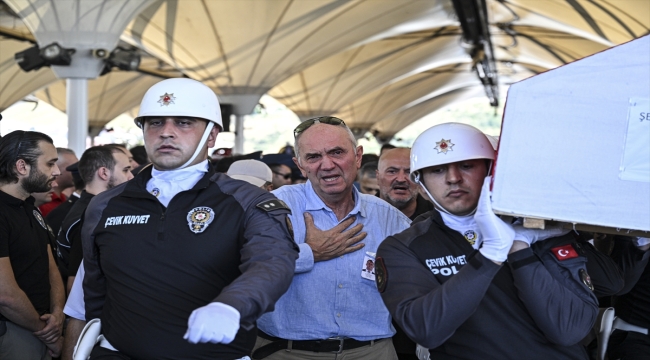 Şehit polis memuru Alp Efe Bekit son yolculuğuna uğurlandı