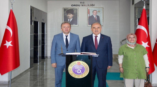 Aile ve Sosyal Hizmetler Bakan Yardımcısı Rıdvan Duran, Ordu Valisi Erol'u ziyaret etti 