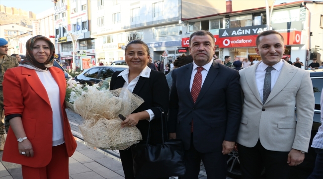 Bayburt Valisi Mustafa Eldivan görevine başladı: