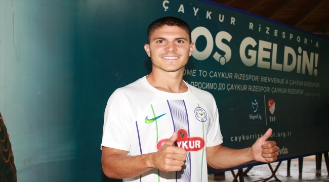 Çaykur Rizespor, İspanyol hücum oyuncusu Oscar Pinchi'yi transfer etti