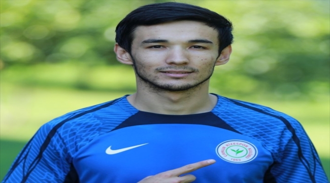 Çaykur Rizespor, Özbek futbolcu Khusniddin Alikulov'u transfer etti