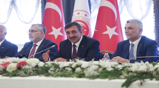 Cumhurbaşkanı Yardımcısı Yılmaz, 2023 Yılı 2. Yarıyıl Ekonomi ve İstişare Toplantısı'nın ardından konuştu