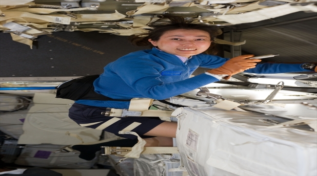 Astronotlar: "Dünya'dan uzaya bakmanın aksini tecrübe edenler"