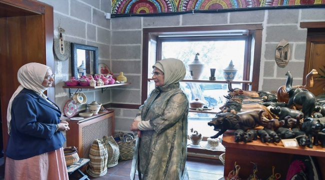 Emine Erdoğan hayırseverleri Afrika Kültür Evi'ne davet etti