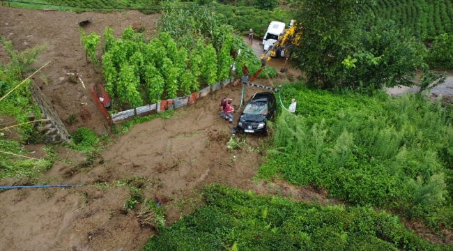 Rize'de şiddetli yağış etkili oldu