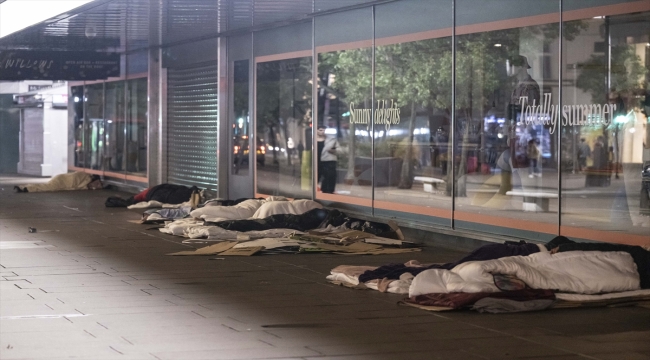Londra'da sokakta uyuyan evsizlerin sayısı artıyor