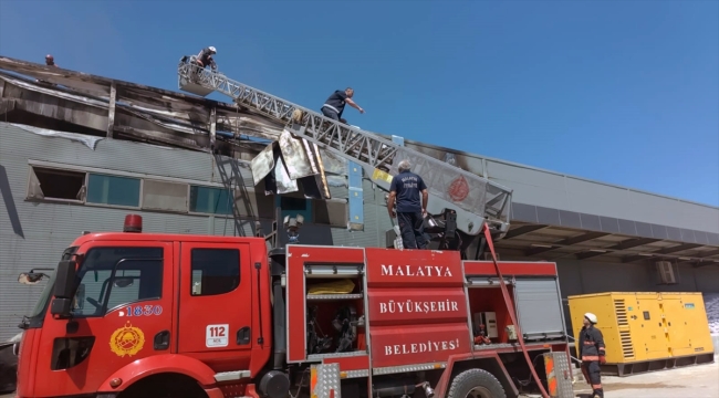 Malatya'da OSB'de çıkan yangınlar söndürüldü