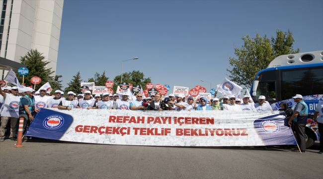 Memur-Sen'den Kamu İşveren Heyetinin zam oranları teklifine protesto