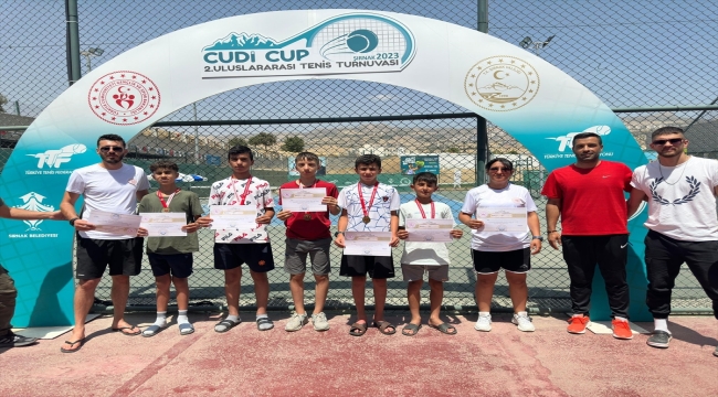 Şırnak'ta yapılan ANALİG tenis çeyrek final müsabakaları sona erdi