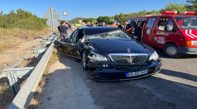 Tokat'ta römorka çarpan otomobilde 1 kadın ölü