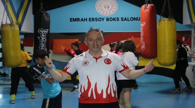 Yıldız Kadın Boks Milli Takımı Başantrenörü Ahmet Çınar'dan dünya şampiyonluğu hedefi: