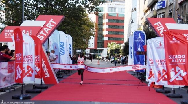 11. Uluslararası 9 Eylül İzmir Yarı Maratonu koşuldu