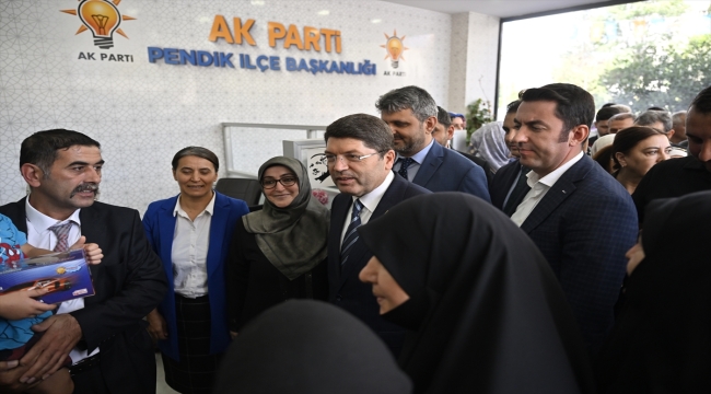 Adalet Bakanı Tunç, İstanbul'da gazetecilerin sorularını yanıtladı