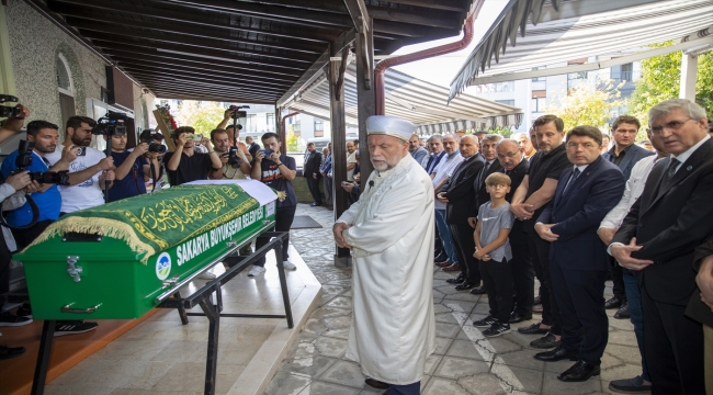 Adalet Bakanı Tunç, Sakarya'da cenaze törenine katıldı