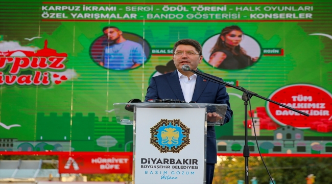 Adalet Bakanı Yılmaz Tunç, "13. Diyarbakır Karpuz Festivali"nde konuştu