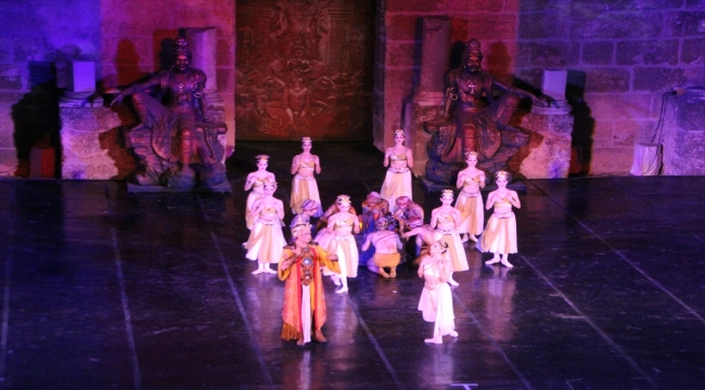 Aspendos Opera ve Bale Festivali'nde "La Bayadere" balesi sahnelendi