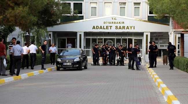 Bakan Tunç: Diyarbakır'da adliye personeli için 230 konut teklif ettik
