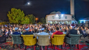 Bosna Hersek ve Karadağ'da Mevlit Kandili dualarla idrak edildi