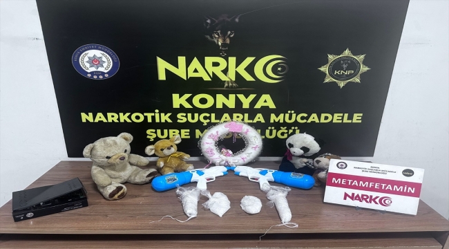 Konya'da kargoya verilen oyuncakların içine saklanmış uyuşturucu ele geçirildi