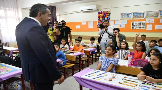 Milli Eğitim Bakanı Tekin, Hatay'da eğitim öğretim yılı açılış töreninde konuştu