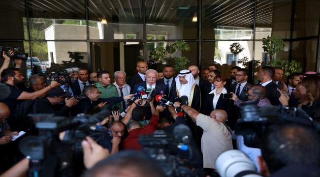 Suudi Arabistan'ın Filistin Büyükelçisi "ilk defa" Ramallah'ı ziyaret etti