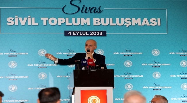 TBMM Başkanı Kurtulmuş, Sivas'ta sivil toplum buluşması programında konuştu