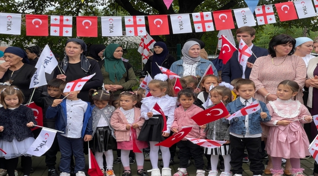 TİKA, Gürcistan'daki Spektri Devlet Meslek Okulu'na seramik atölyesi kurdu