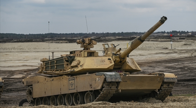 Zelenskiy, ABD'nin M1 Abrams tanklarını teslim aldıklarını duyurdu