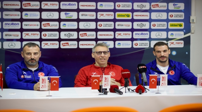A Milli Erkek Hentbol Takımı Başantrenörü Okan Halay'dan İtalya maçı açıklaması