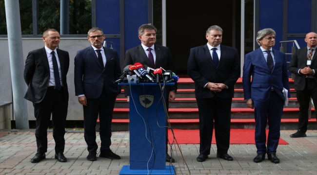 AB Temsilcisi Lajcak, Kosova ile Sırbistan arasında gerilimin düşmesinin acil olduğunu söyledi