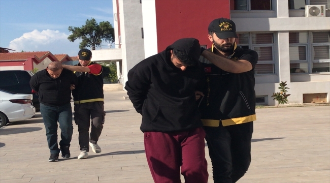 Adana'da pompalı tüfekle kuzenini öldüren zanlı tutuklandı