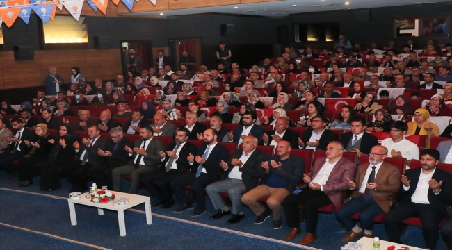 AK Parti Ankara İl Başkanı Özcan, Gölbaşı İlçe Danışma Meclisi Toplantısında konuştu