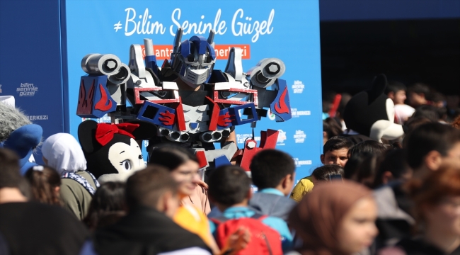 Bakan Kacır, Antalya Bilim Festivali'nin açılışında konuştu