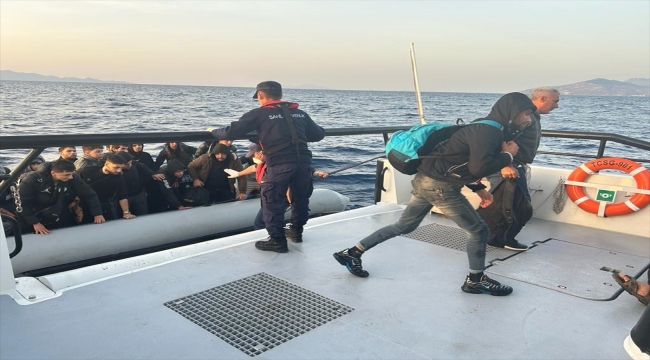 Bodrum'da 92 düzensiz göçmen yakalandı, 24 göçmen kurtarıldı