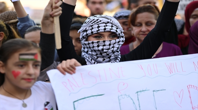 Bosna Hersek'te, İsrail'in Gazze'ye yönelik saldırıları protesto edildi