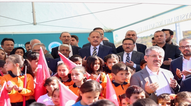 Çevre, Şehircilik ve İklim Değişikliği Bakanı Özhaseki, Kayseri'de konuştu