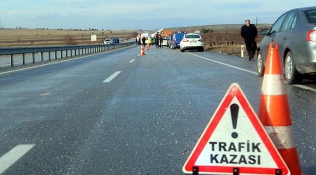 Cezaevi personeli trafik kazasında ağır yaralandı