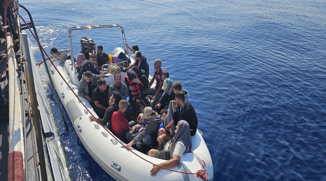 Fethiye açıklarında 26 düzensiz göçmen kurtarıldı