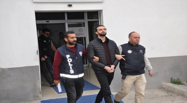 FETÖ'den aranan şahıs Amasya'da sahte kimlikle yakalandı 