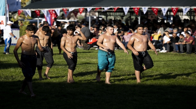 Gazi Paşa'yı Anma Yağlı Pehlivan Güreşleri'nin başpehlivanı Özkan Yılmaz oldu