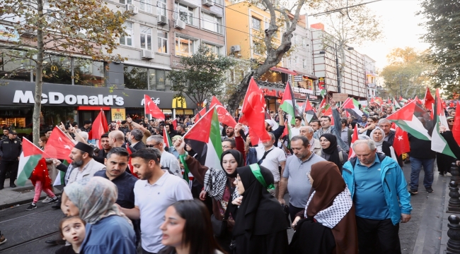 İstanbul'da "Büyük Filistin Yürüyüşü" düzenlendi