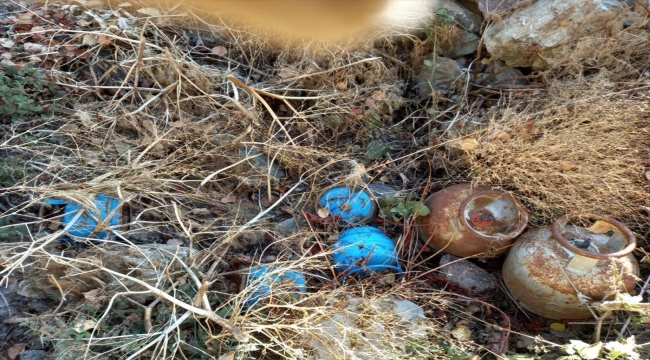 Hakkari'de teröristlere ait çeşitli malzemeler ele geçirildi