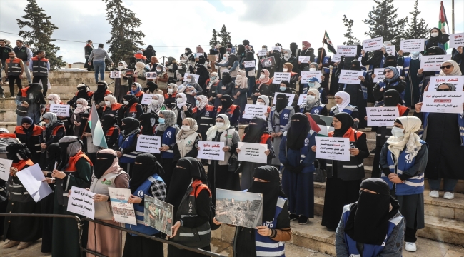 İdlib'de insani yardım çalışanları, Gazze'ye destek için gösteri düzenledi