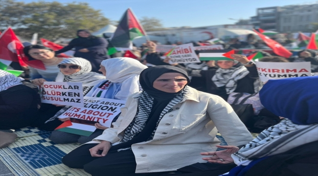 İstanbul'da kadınlardan Filistin'e destek için oturma eylemi 