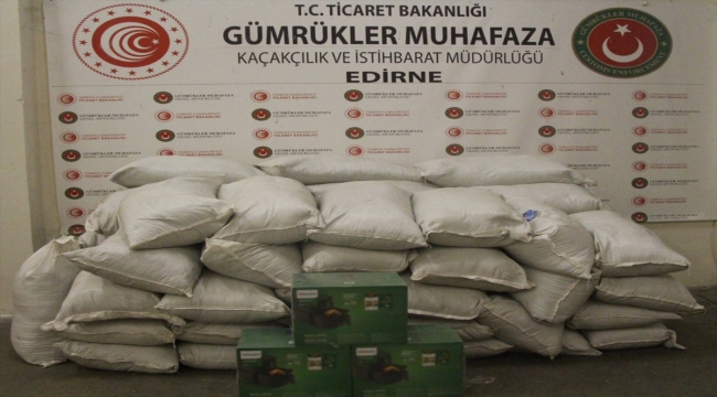 Kapıkule Gümrük Kapısı'nda 887 kilogram kaçak "damiana çayı" ele geçirildi