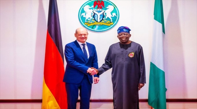 Nijerya Devlet Başkanı Tinubu, Almanya Başbakanı Scholz'u kabul etti