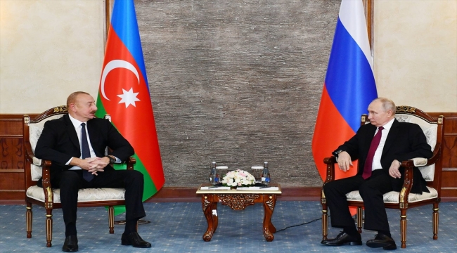 Putin ve Aliyev, Kırgızistan'ın başkenti Bişkek'te görüştü