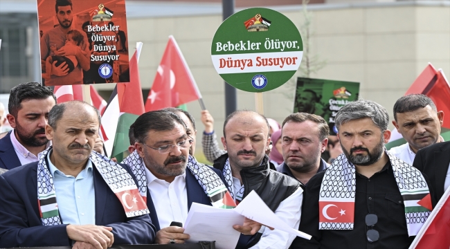 Sağlık-Sen üyeleri İsrail'in Gazze'ye saldırılarını protesto etti